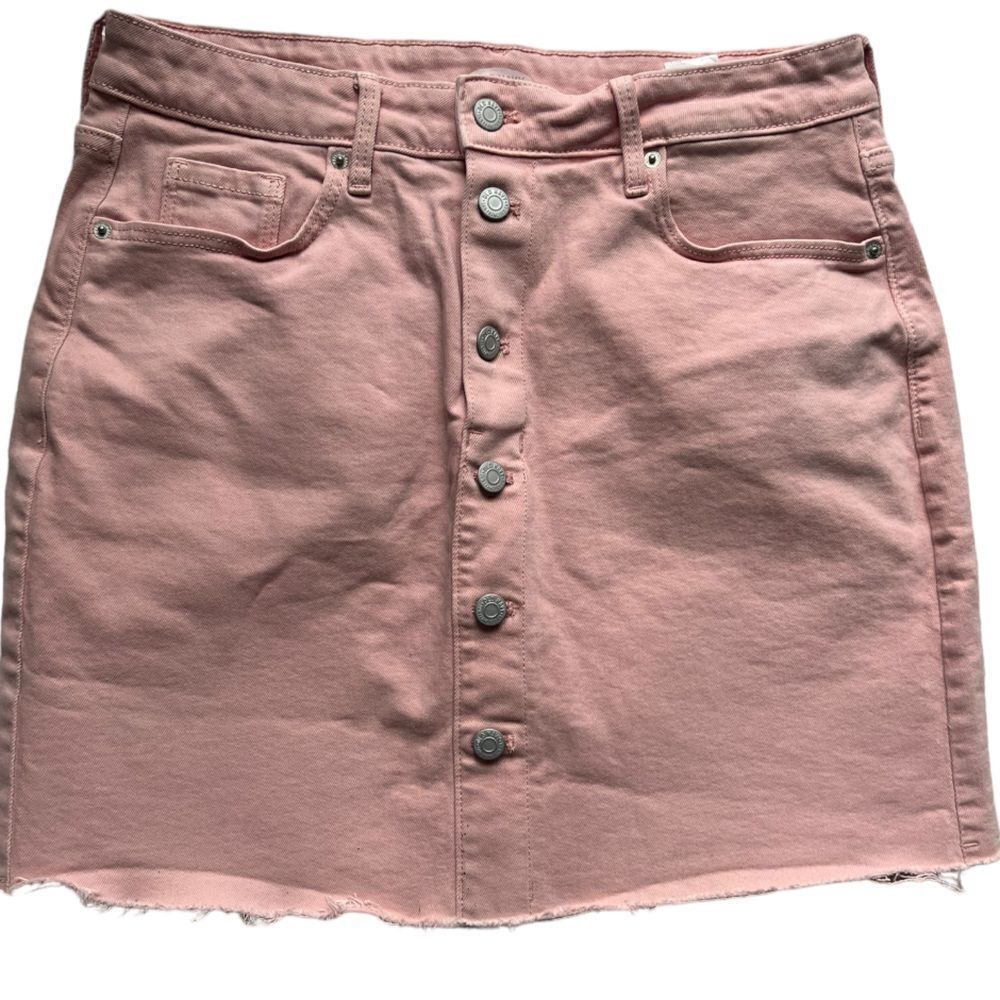 Old Navy Women's Light Pink Denim Raw Hem Button Distressed Y2K Mini Skirt sz 10